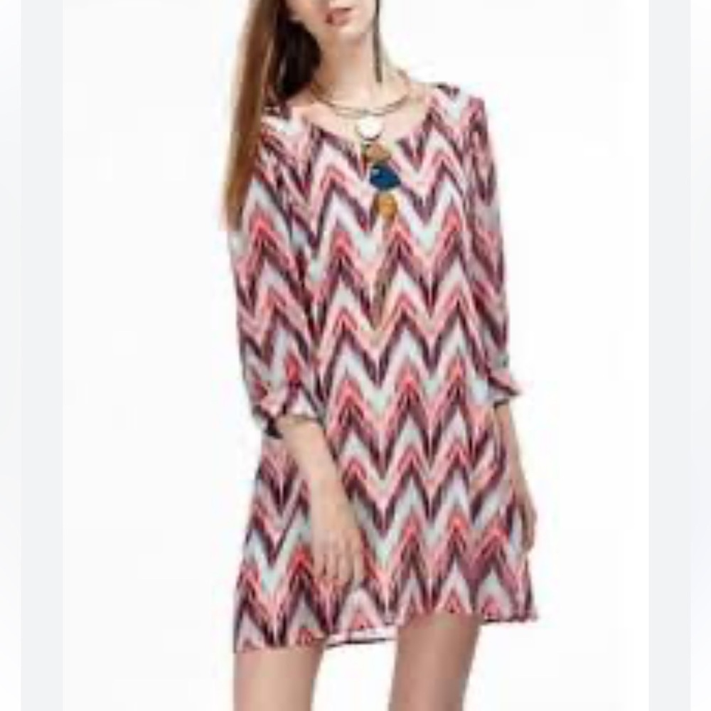 🌹Three Hearts - “Pixley” Chevron Patterned Dress - Size L/XL